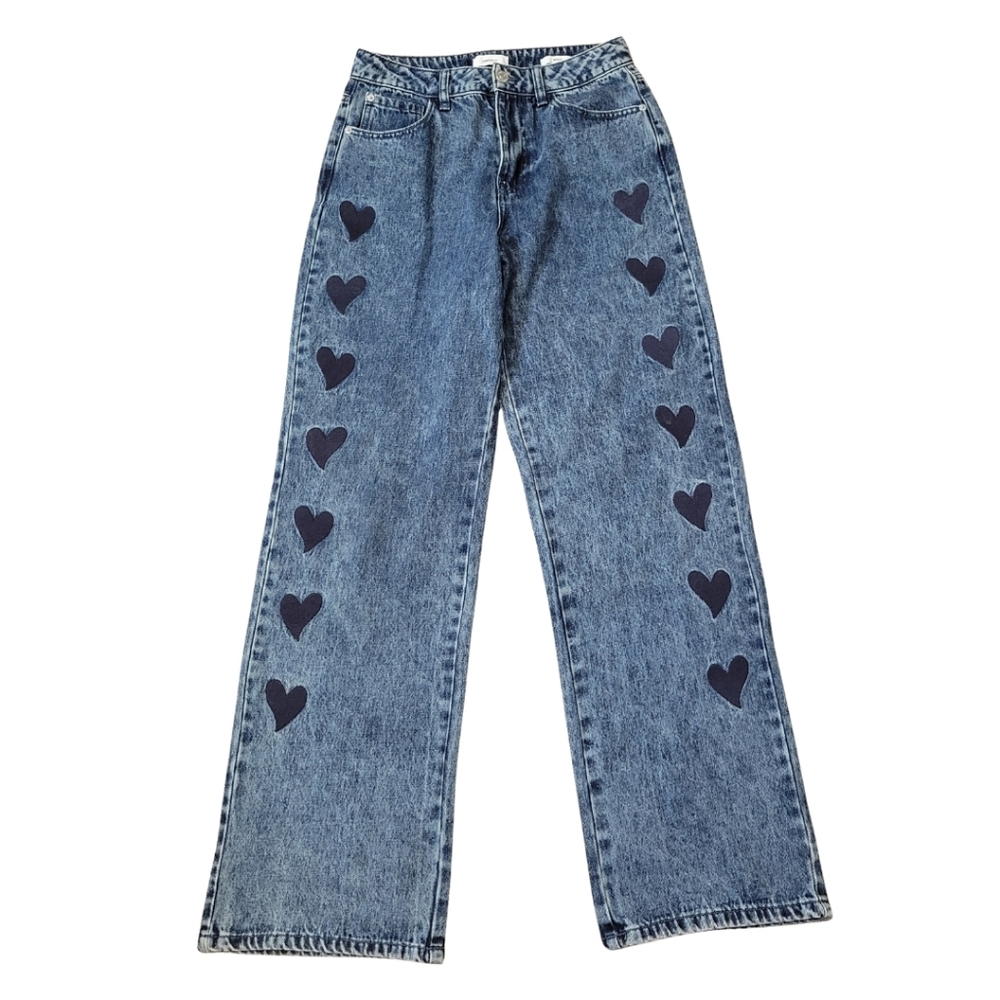Forever21 90s Fit Heart Patch Jeans